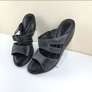 BORN Women's Mona Platform Slip On Sandal SOFT LEATHER WEDGE Strappy Slide Sz 10